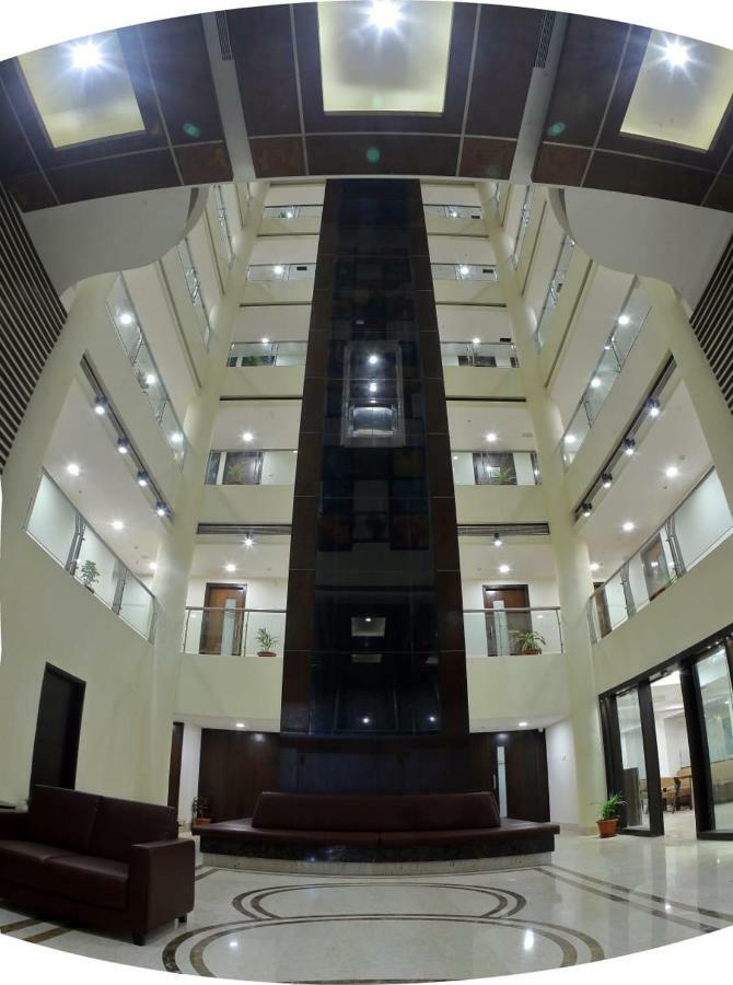 Incredible One Hotel Secundurabad Екстериор снимка