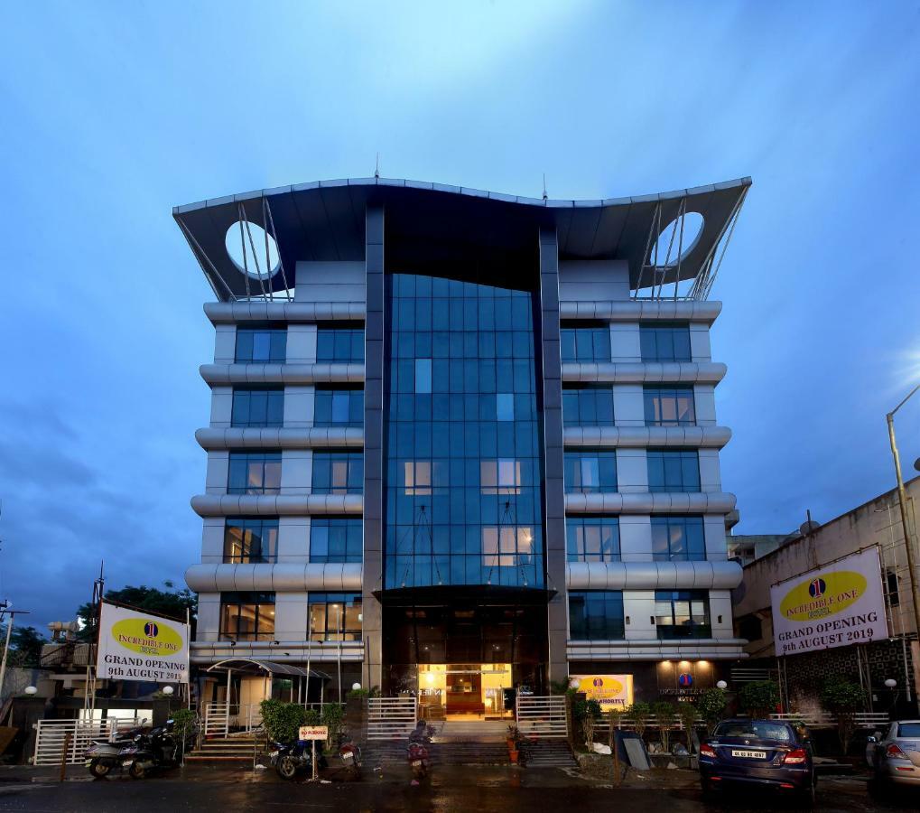 Incredible One Hotel Secundurabad Екстериор снимка