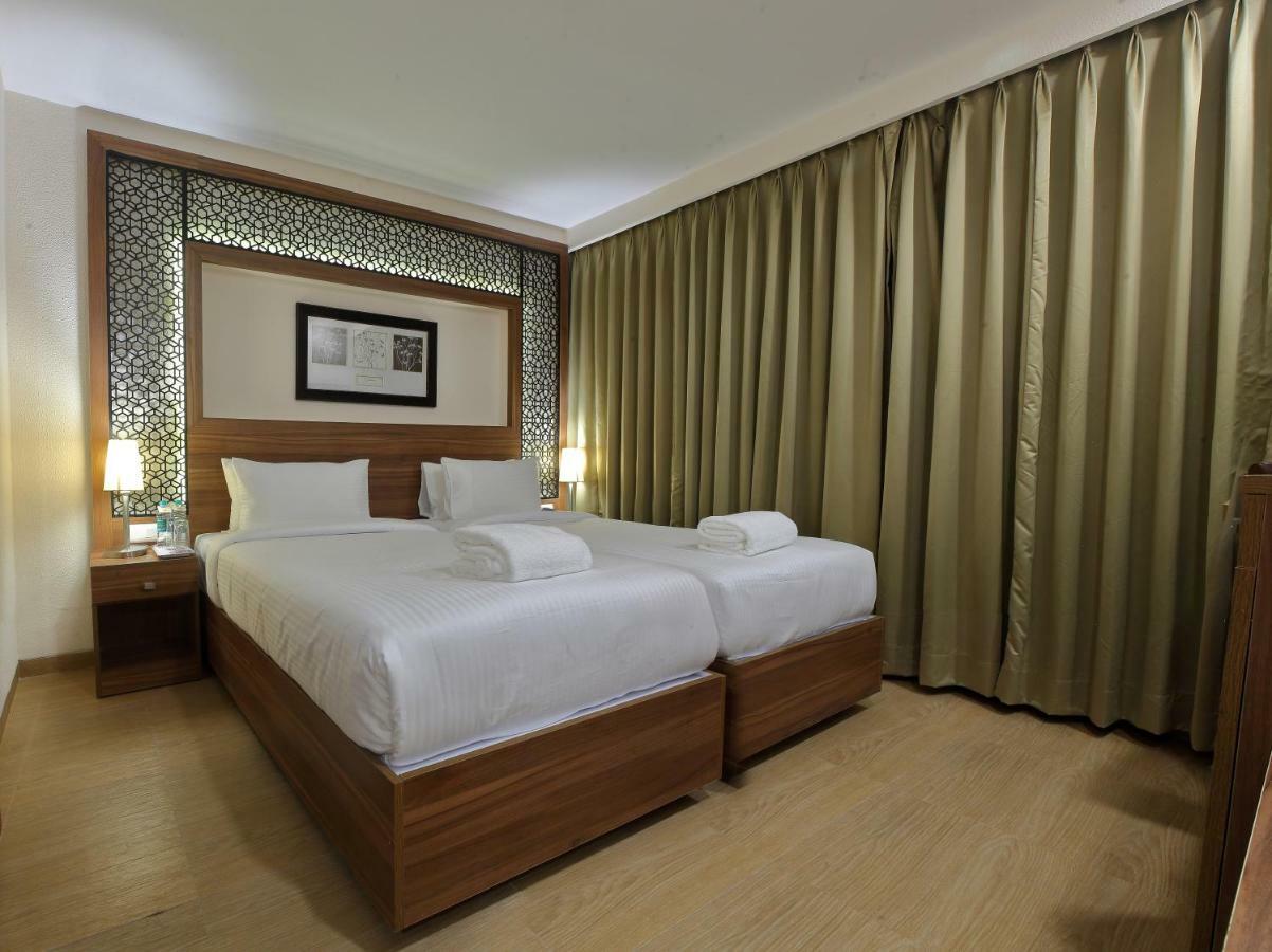 Incredible One Hotel Secundurabad Екстериор снимка